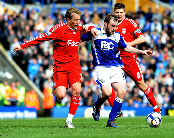 队中所扮演 队中所扮演